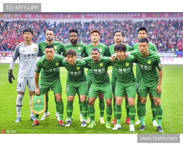 全北现代与北京国安激战亚冠赛场争夺荣耀之战